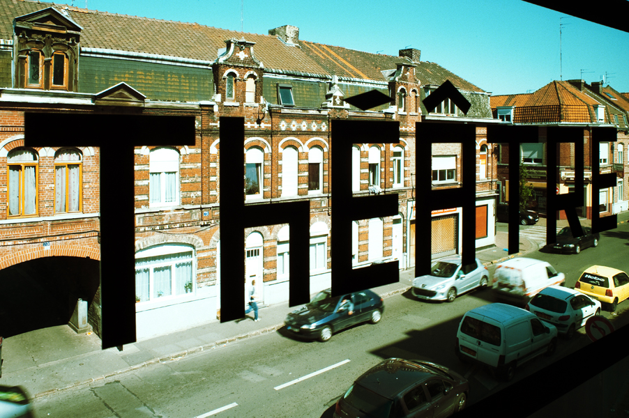 http://simondeprez.eu/files/gimgs/26_roubaixsimondepreznumjpeg58.jpg