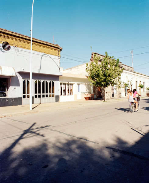 http://simondeprez.eu/files/gimgs/47_arequito004-12.jpg