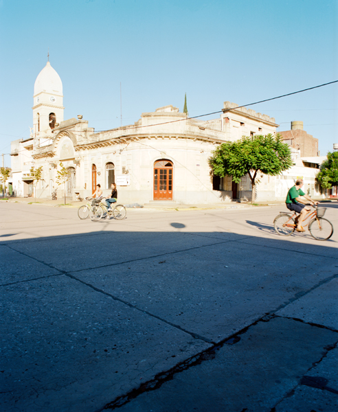 http://simondeprez.eu/files/gimgs/47_arequito032-13.jpg