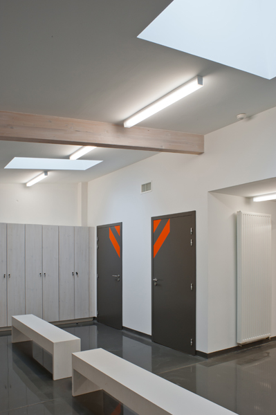 http://simondeprez.eu/files/gimgs/49_dea-centre-routiersimon-deprez38d3s5429.jpg